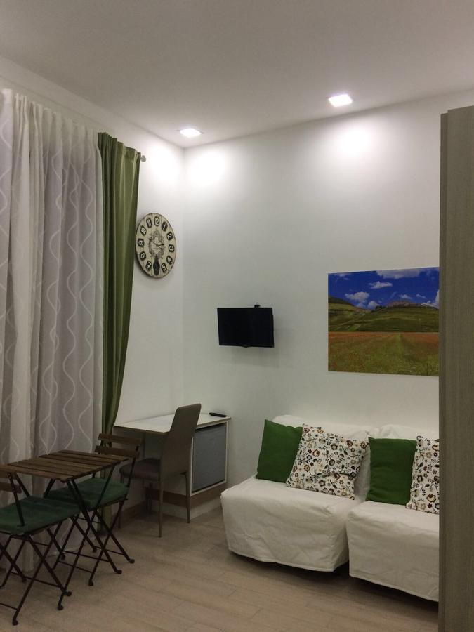 Decumani Prestige Bed & Breakfast Napoli Ngoại thất bức ảnh